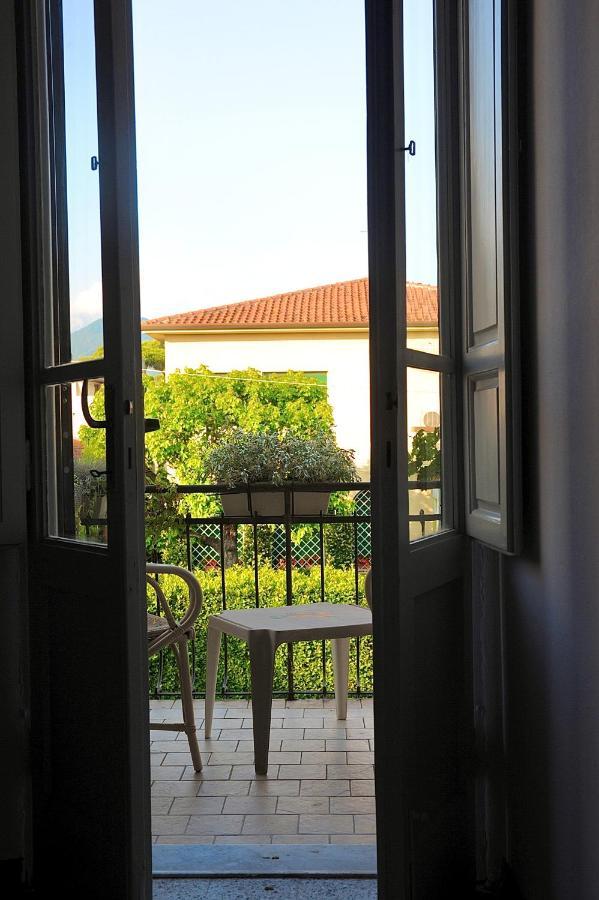 Hotel Le Giare マリーナ・ディ・ピエトラサンタ エクステリア 写真